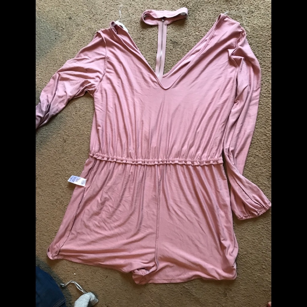 BRAND NEW ROMPER FROM CHARLOTTE RUSSE